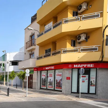 Stylish 2br 2ba Parking & Ev Point