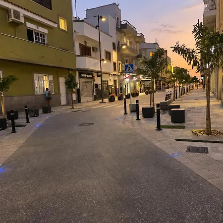 Stylish 2br 2ba Parking & Ev Point * El Tablero (Las Palmas)